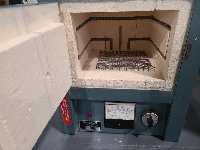 Used Heat Treating Furnace 2200F 8" x 6" x 9" Inside Benchtop 110V Temper Steel