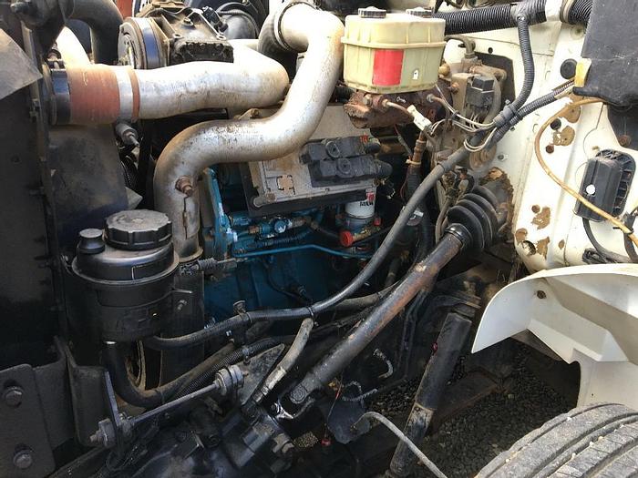 Used 1999 INTERNATIONAL 4700