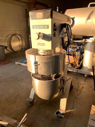 Used Blakeslee 80 qtPlanetary Mixer DD-80