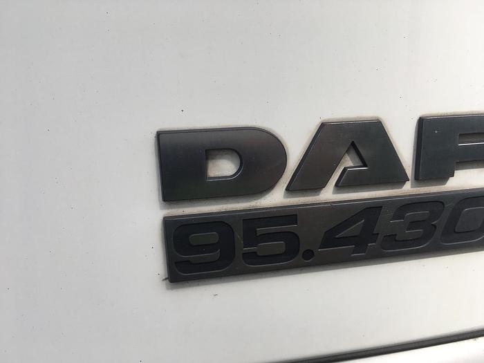 Used 2003 DAF 95 XF 430 EURO 4 MANUAL