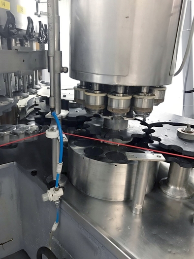 D'occasion Ave / Krones / Simonazzi SOFT DRINKS FILLING LINE, still or carbonated