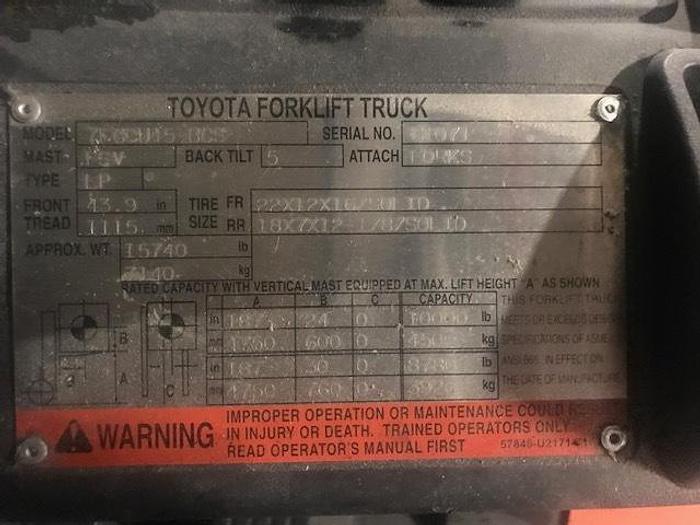Used 10,000 POUND BOX CAR SPECIAL 7FGCU45-BCS TOYOTA FORKLIFT WITH 4 WAY VALVE (ROLL CLAMP COMPATIBLE)