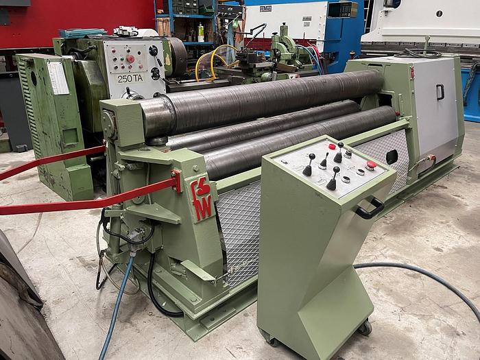 Usato CALANDRA FACCIN IDRAULICA 2050 x 8-6