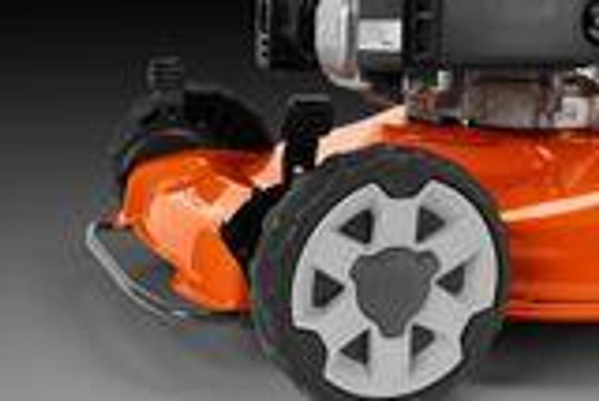 Husqvarna LC 353 AWD