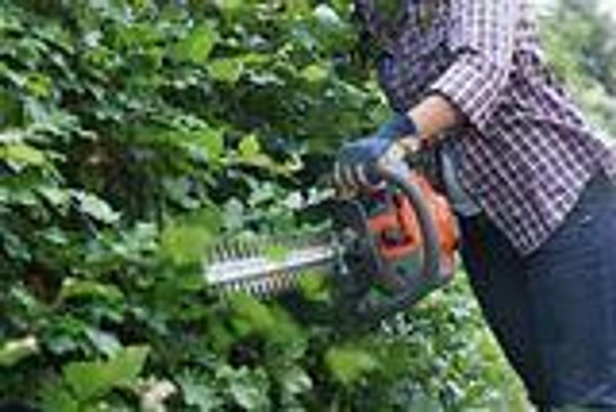 HUSQVARNA 122HD60