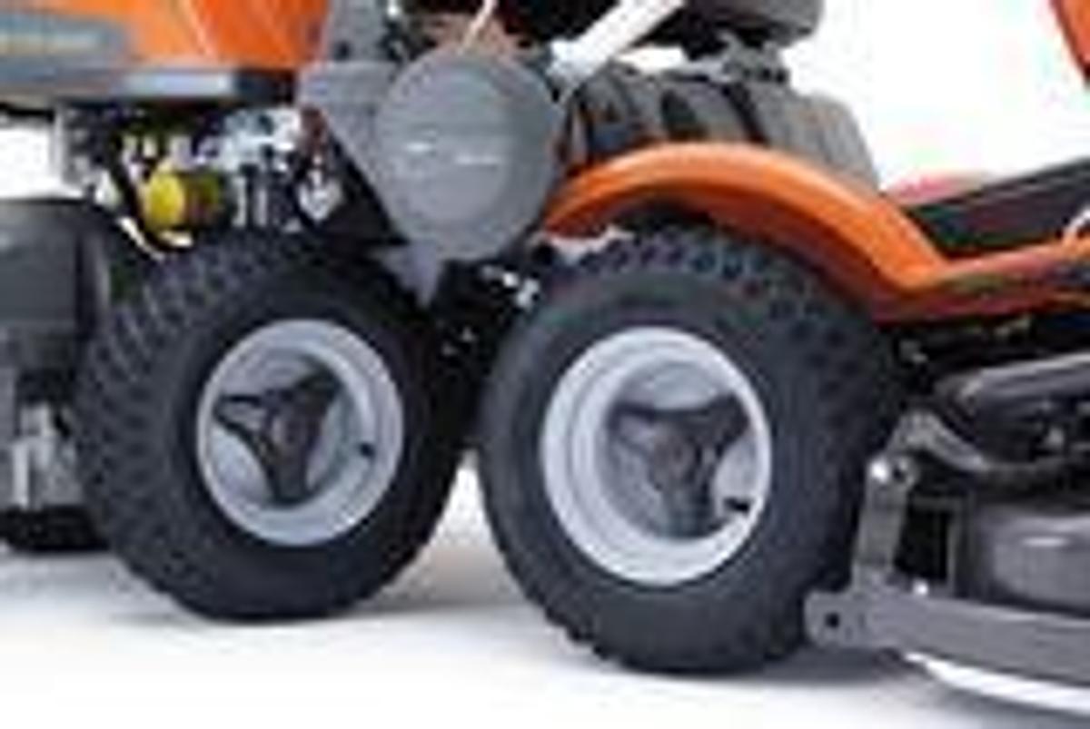 HUSQVARNA P 525DX with cabin