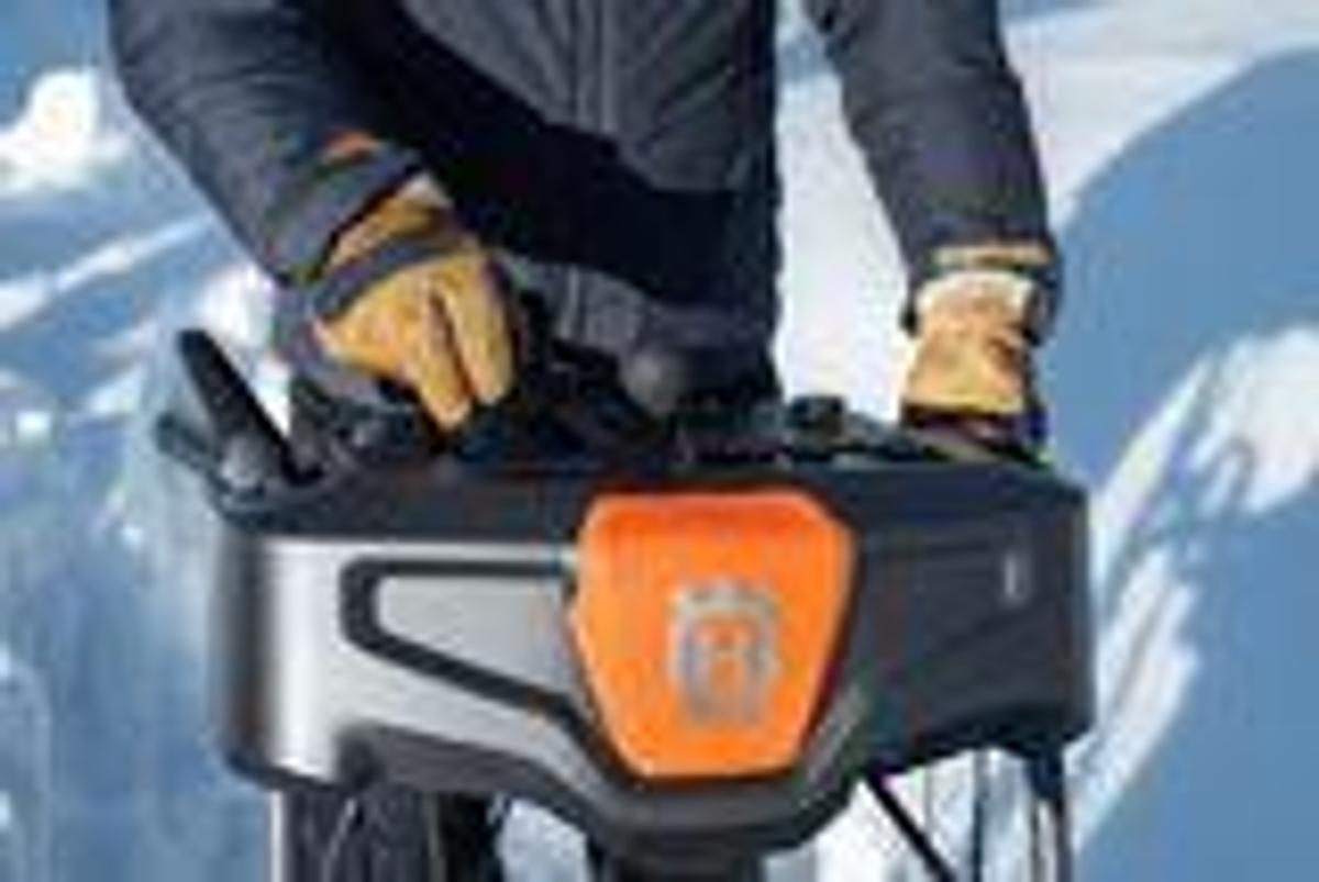 Husqvarna ST 376 Snow Blower