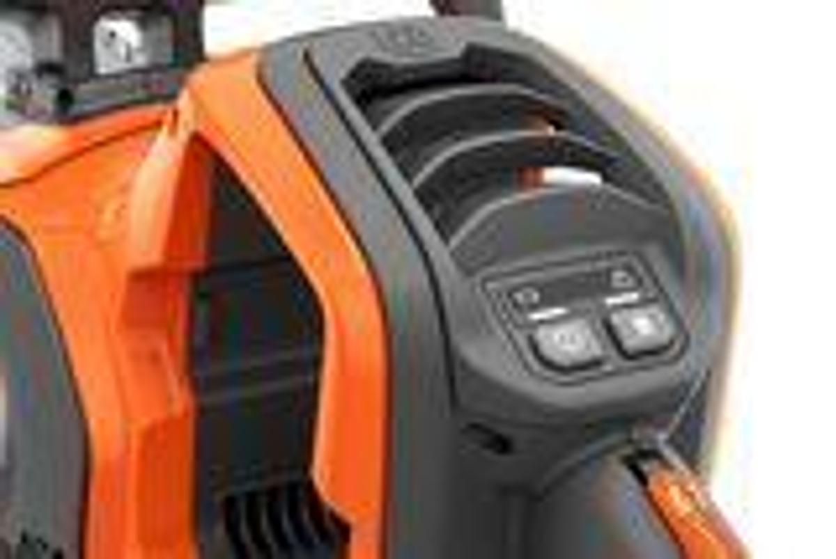 Husqvarna 225i