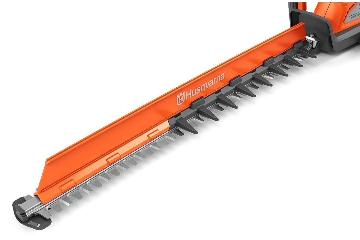 Husqvarna 320iHD60 Hedge Master with battery and charger