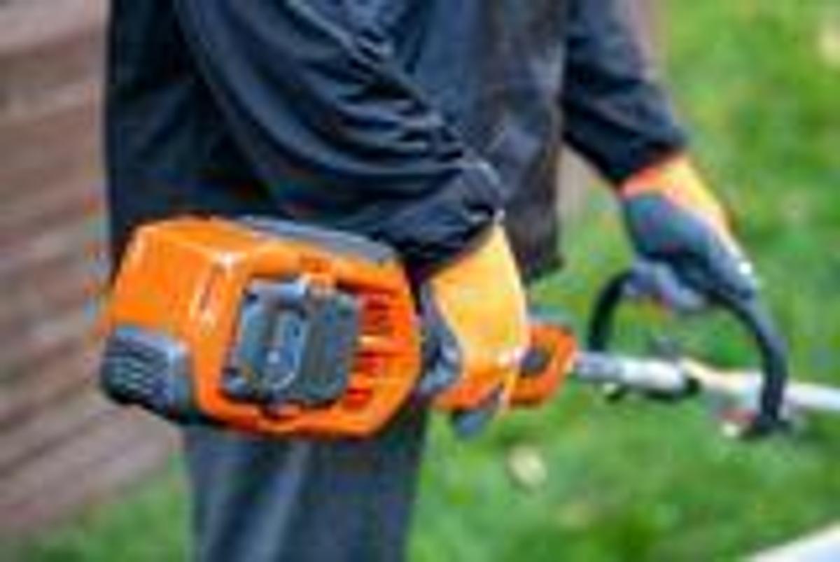 Husqvarna 330iK Powerhead (tool only)
