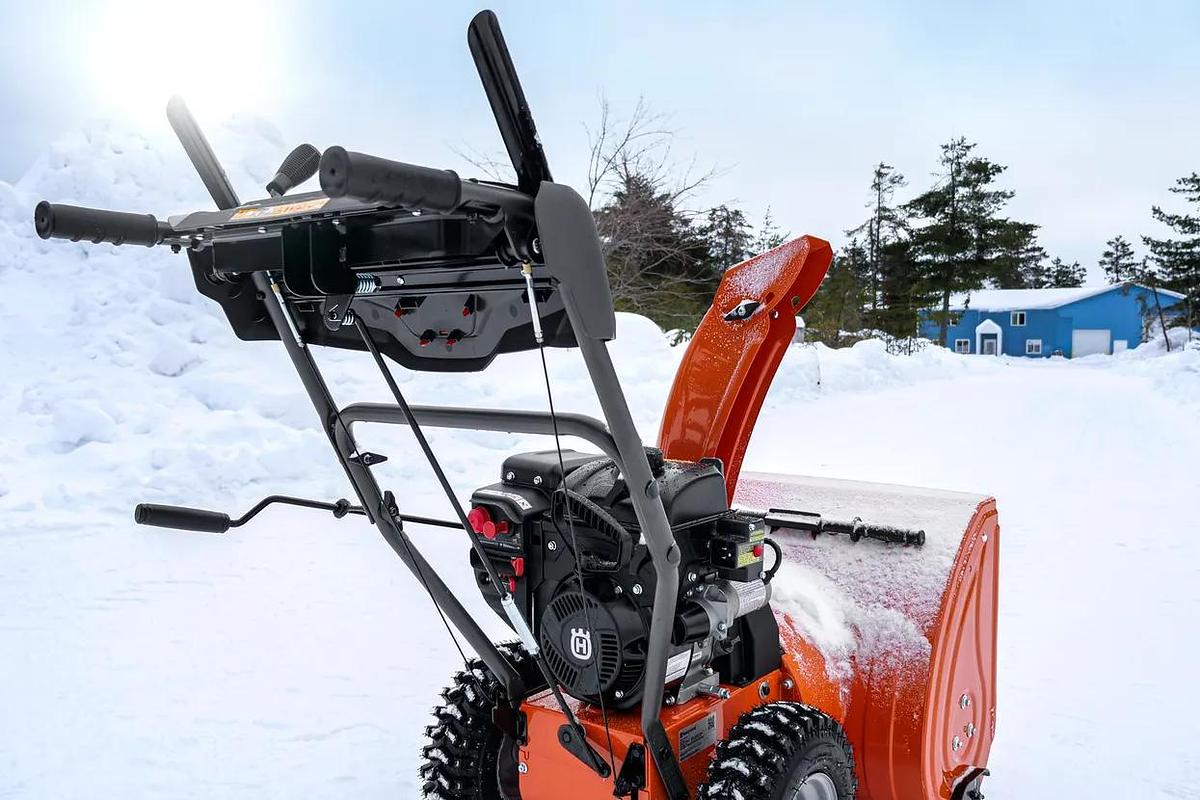 HUSQVARNA ST 124