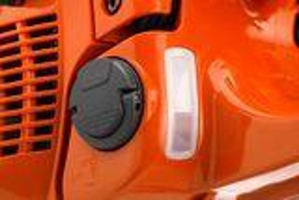 HUSQVARNA 440