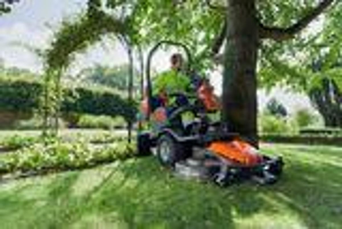 HUSQVARNA P 525DX with cabin