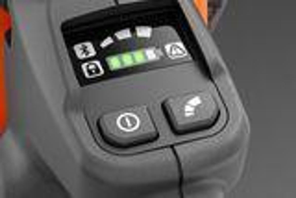 HUSQVARNA 522iHD60 without battery and charger