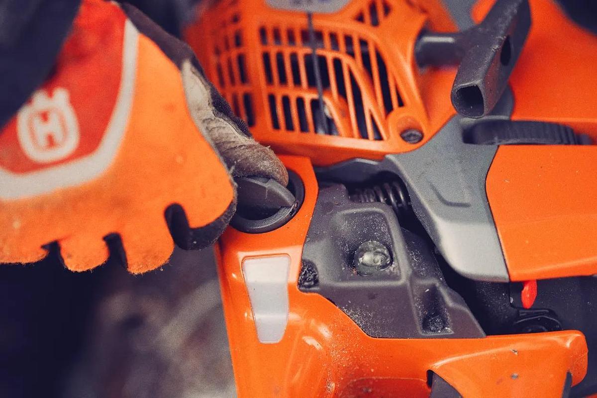 Husqvarna 564 XP® G Fuel Injected