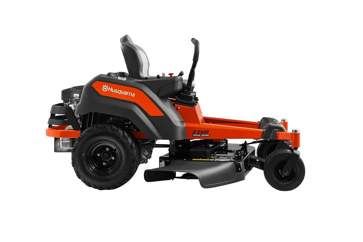 Husqvarna Z242F Special Edition