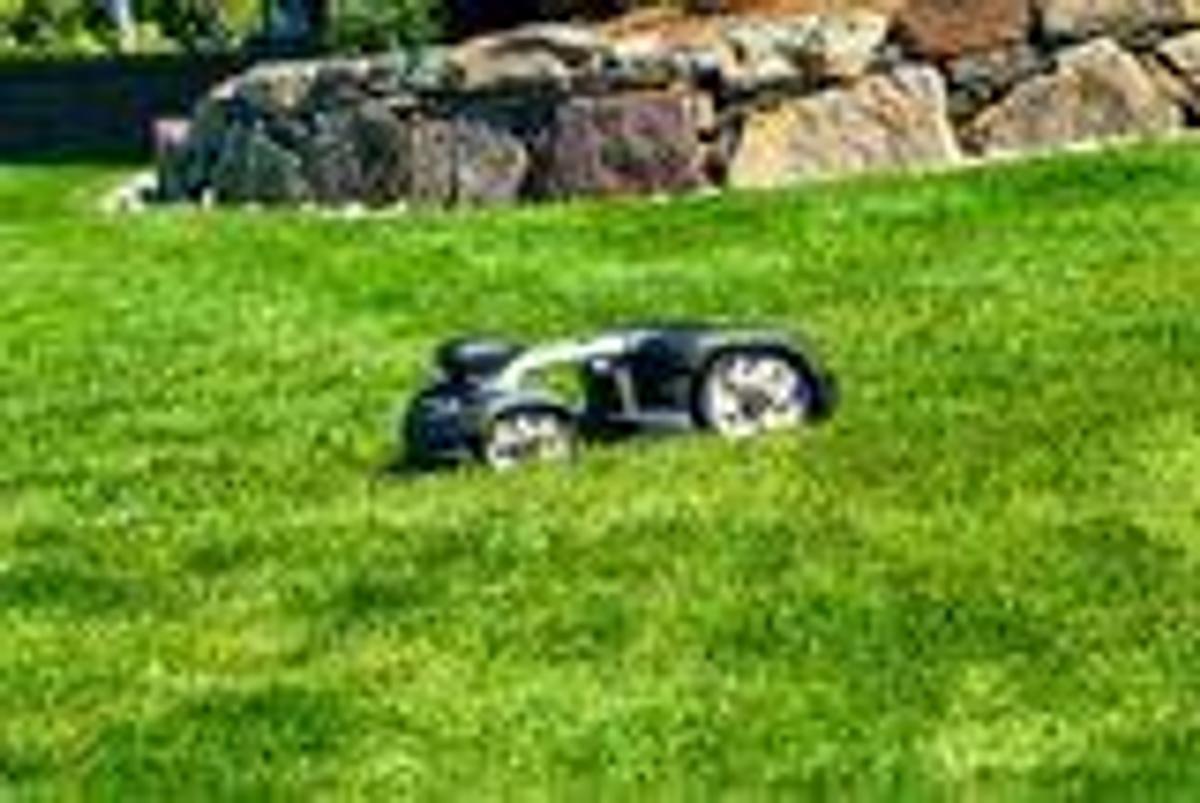 Automower® 435 iQ AWD