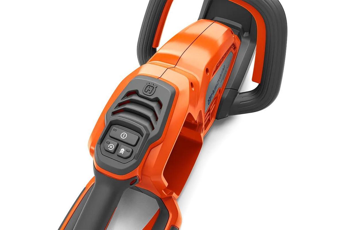 Husqvarna 320iHD60 Hedge Master without battery and charger