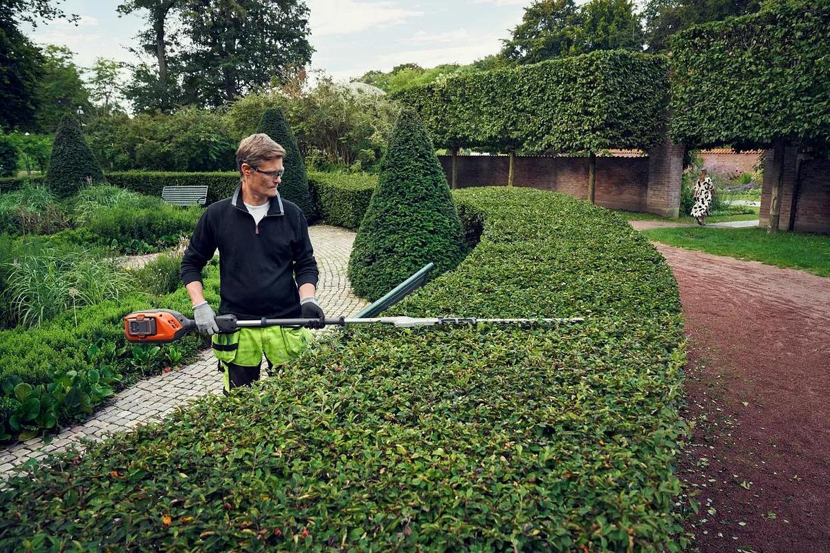 Husqvarna 525iHF3