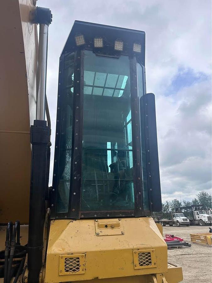 Used 2007 CAT 320D