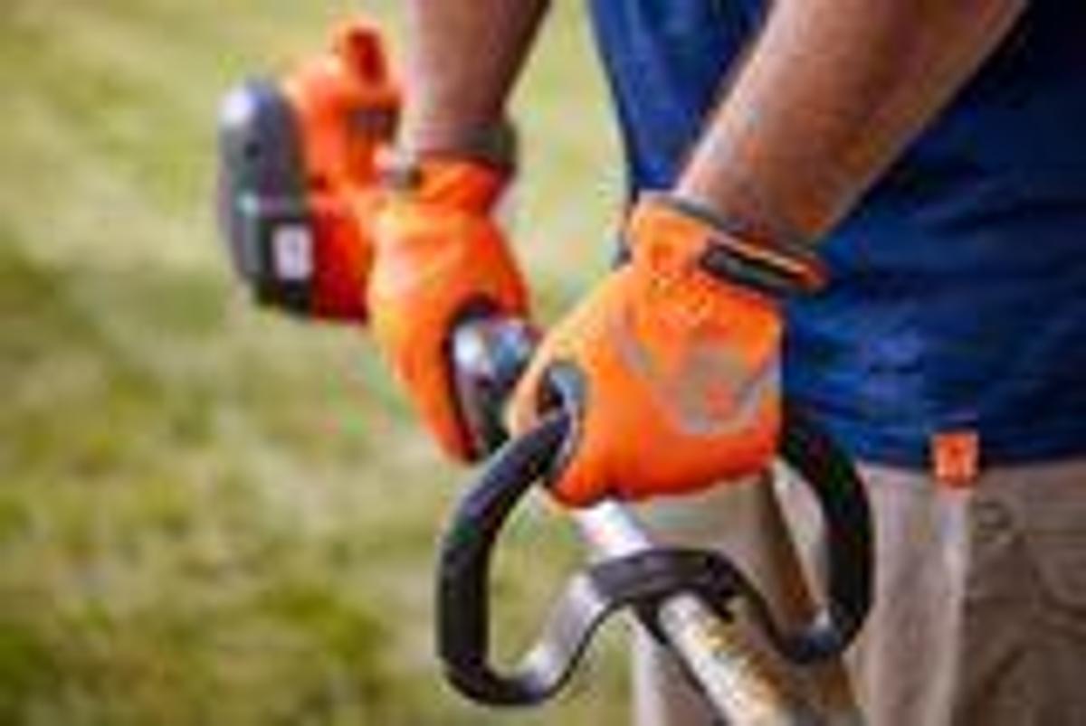Husqvarna 330LK