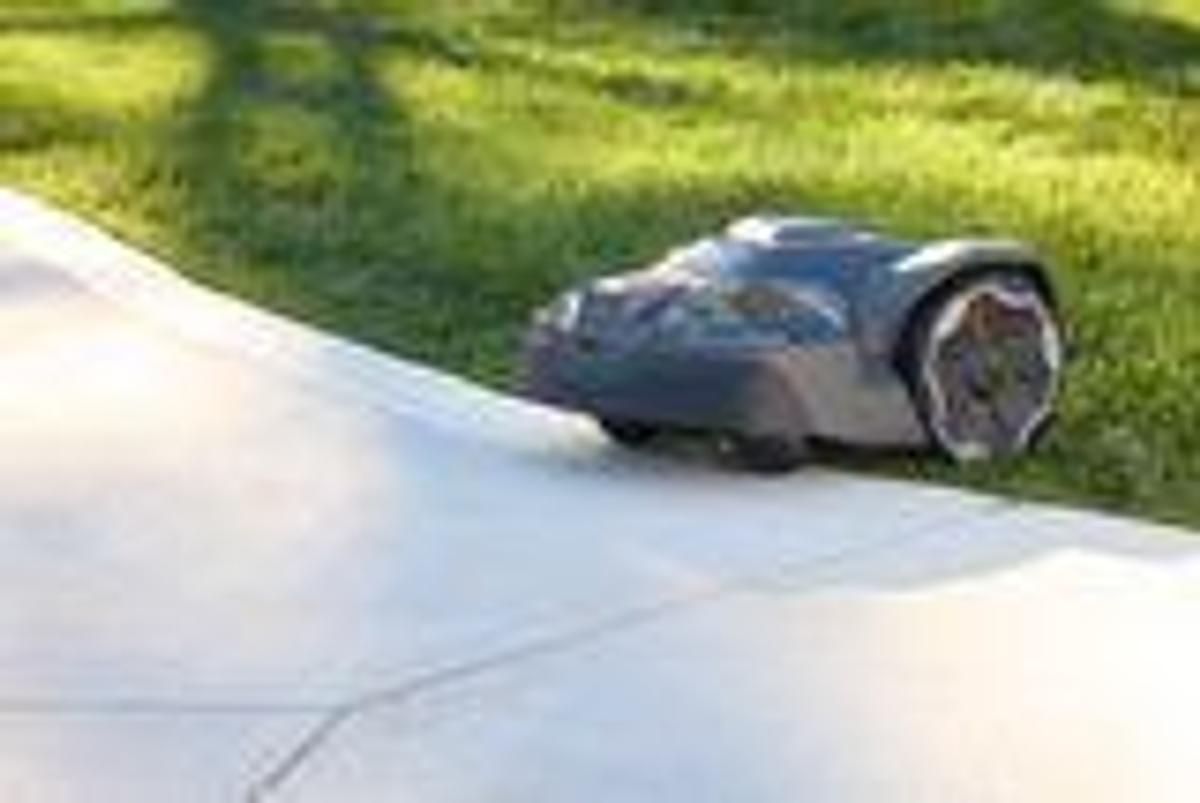 Automower® 410 iQ