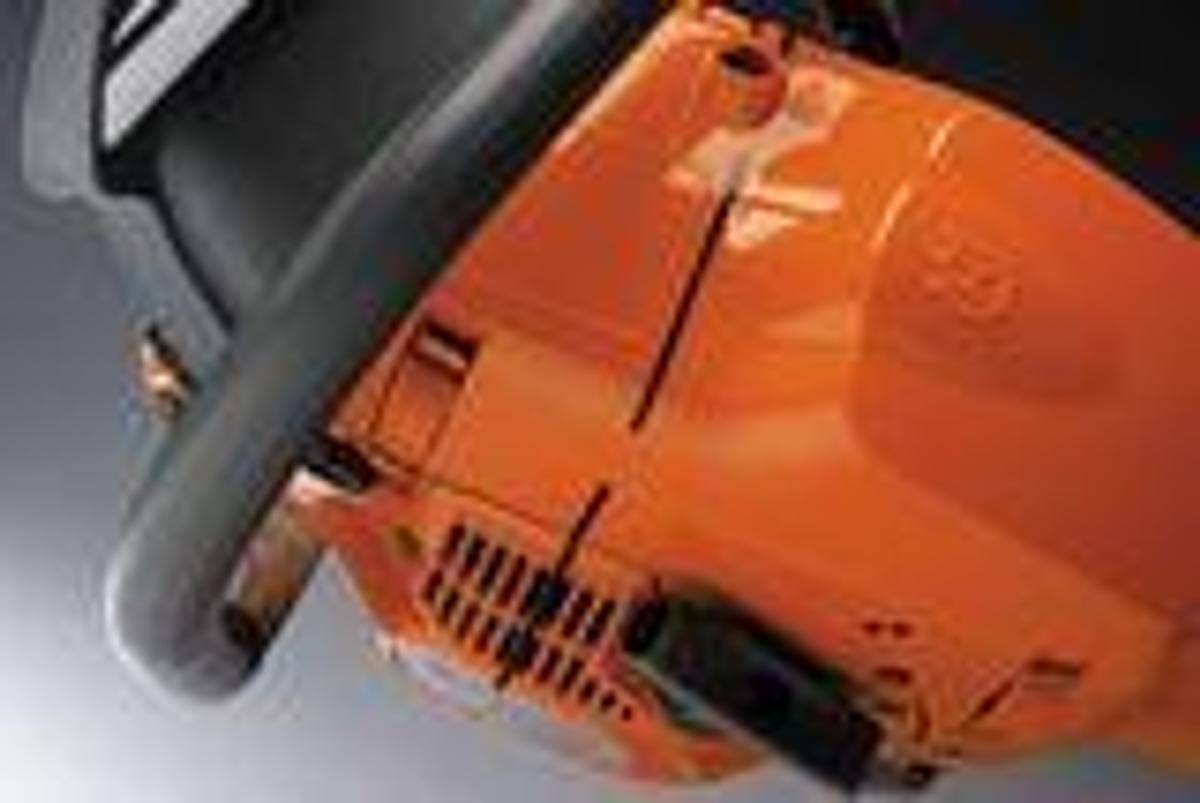 HUSQVARNA 555