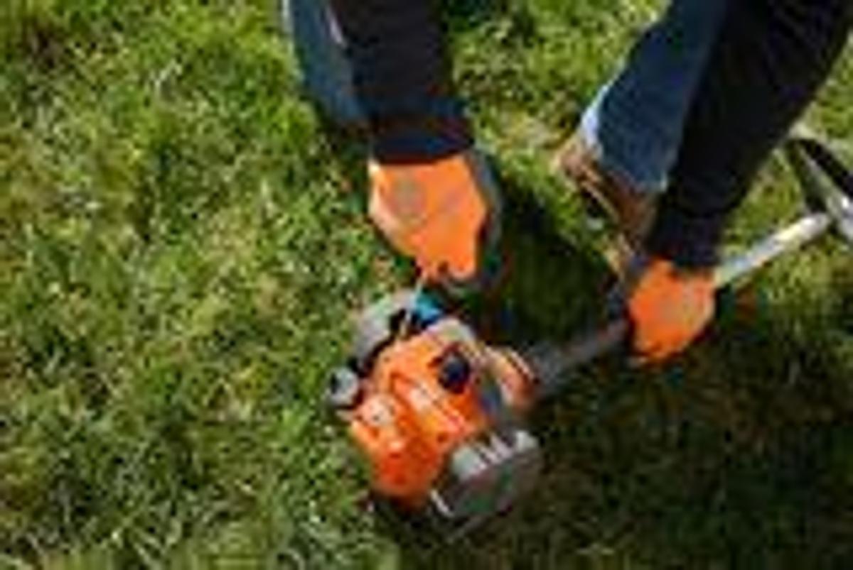Husqvarna 122LKP