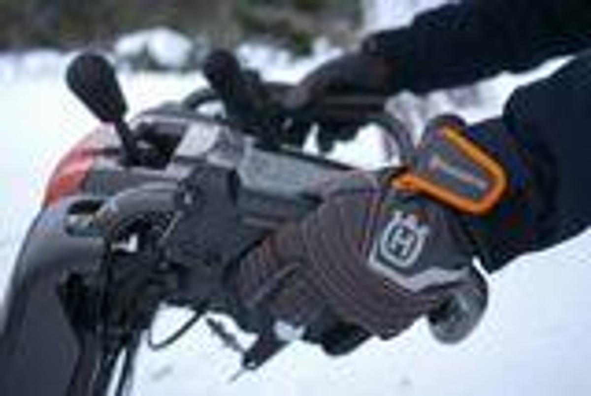 HUSQVARNA ST 330