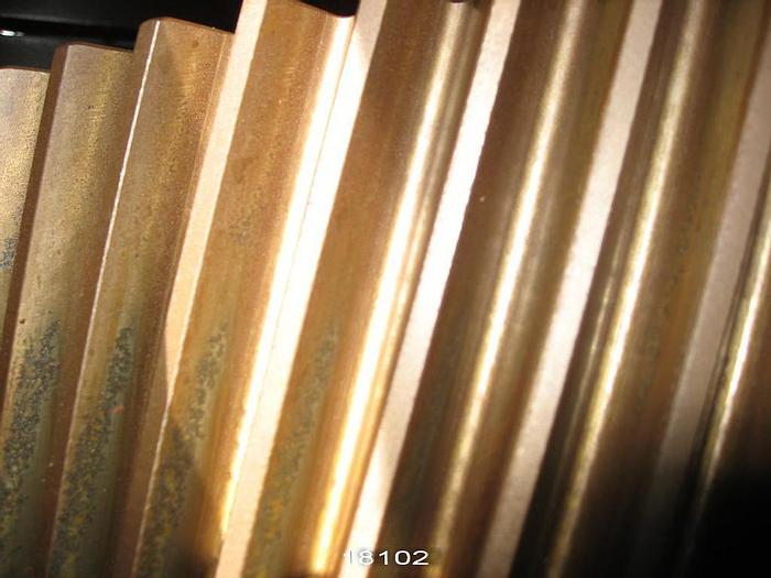 Used Falk 2100Y1-LS Parallel Shaft Gear Drive, 350 Hp, 2.08 S.F., 3.955/1 Ratio #18102