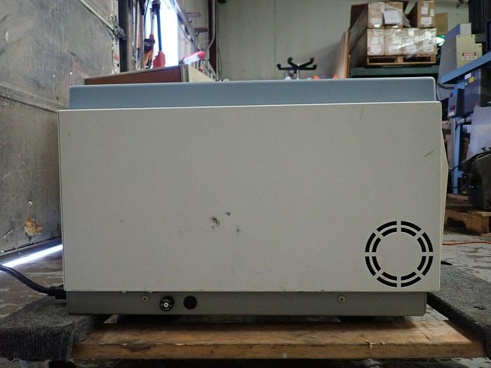 Used Thermo IEC Model Centra CL3 Centrifuge with Rotor 243, Buckets & Inserts