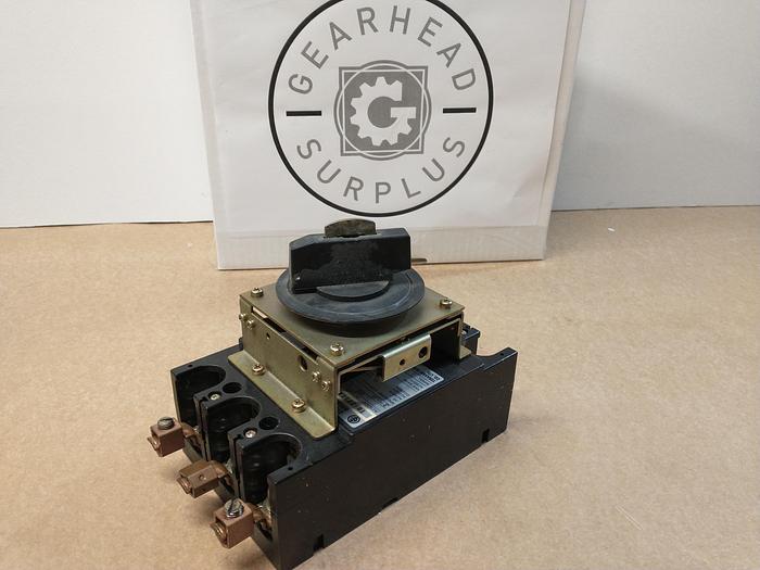 Used TERASAKI T0-225CA, 175A. 3-Pole Breaker Switch GH207