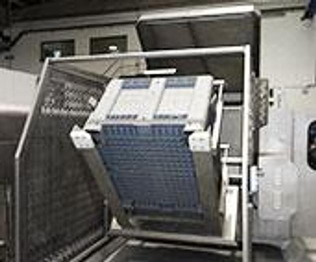 Xuclá Model NM34AC Container Washing Cabinet
