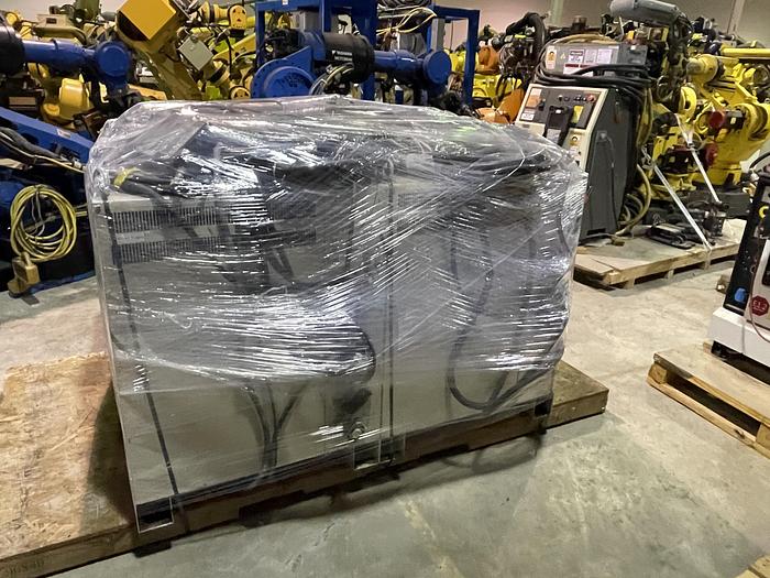 Used YASKAWA MOTOMAN ES165D 6 AXIS CNC ROBOT WITH DX100 CONTROLLER