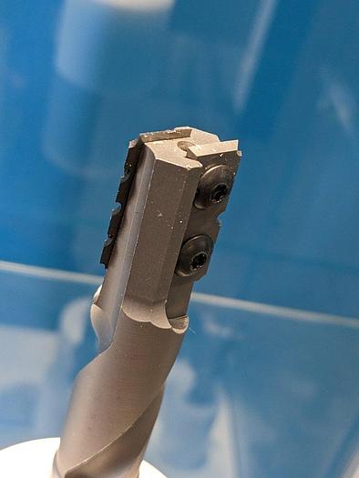 Surplace 153.200.30.08