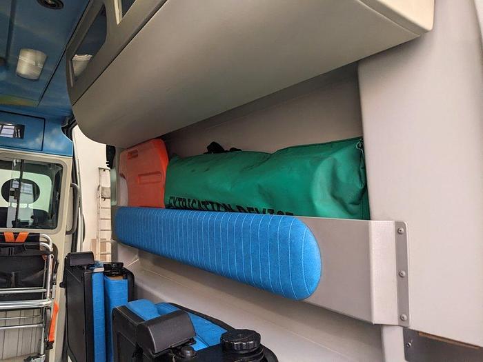 Usato Ambulanza per trasporto sanitario Renault Master