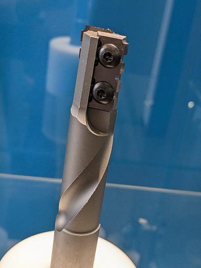 Surplace 151.200.57.08