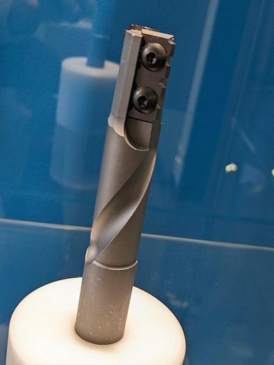 Surplace 153.200.30.08