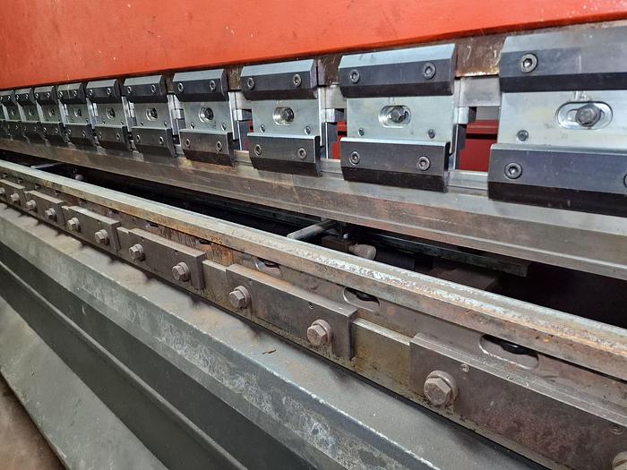 Usato Pressa piegatrice Schiavi RG 80/30