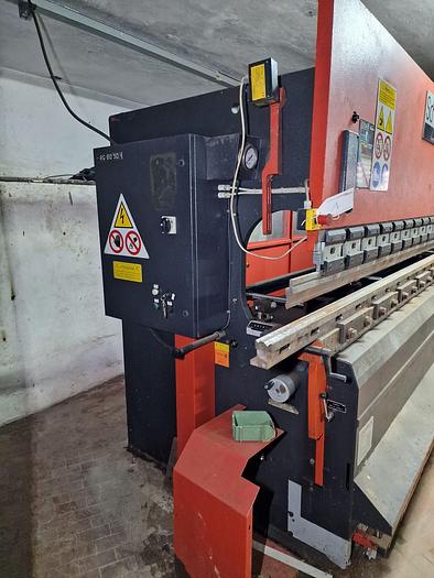 Usato Pressa piegatrice Schiavi RG 80/30