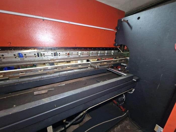 Usato Pressa piegatrice Schiavi RG 80/30