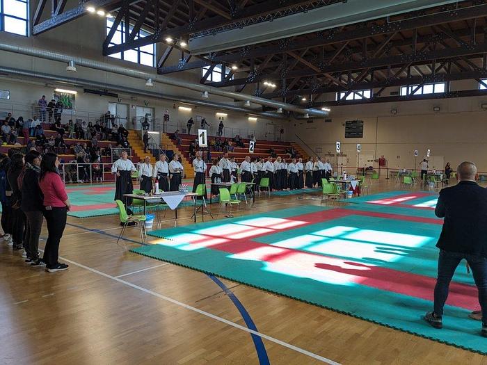 I Giovanniti - ambulanze lunghe distanze  trasporto lunga percorrenza   assistenza sanitaria  assistenza eventi Assistenza karate Palamaggiore di Leini