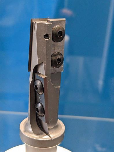 Surplace 151.200.57.08