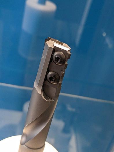 Surplace 153.200.30.08