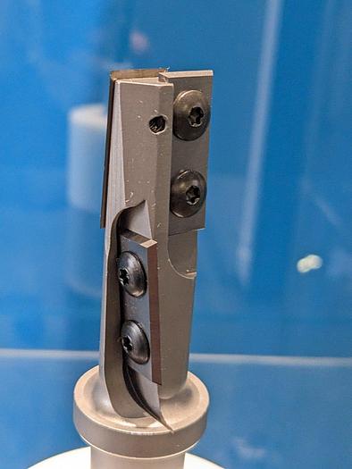 Surplace 151.200.57.08