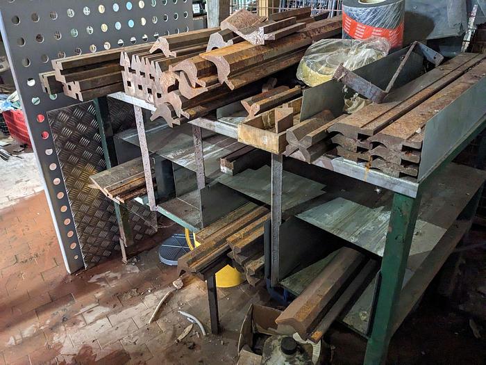 Usato Pressa piegatrice Schiavi RG 80/30