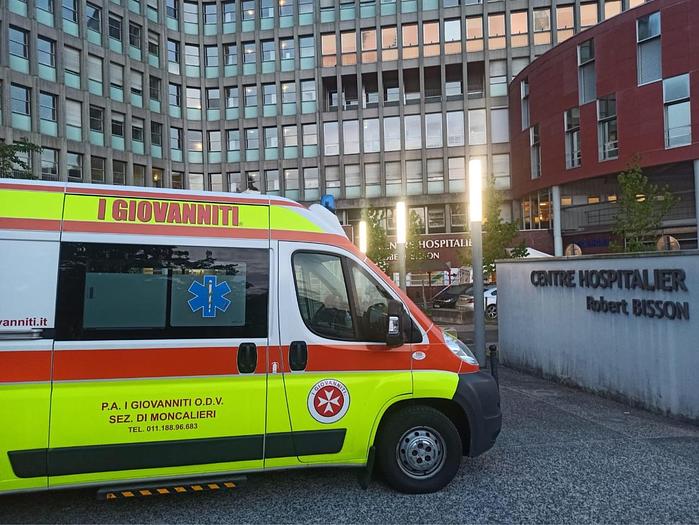 I Giovanniti - ambulanze lunghe distanze  trasporto lunga percorrenza   assistenza sanitaria  assistenza eventi