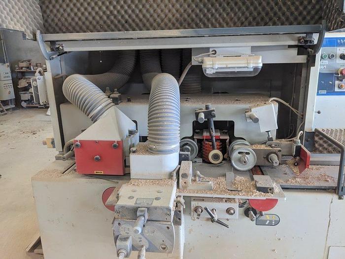 Usato 2001 Scorniciatrice Futura 4 alberi in condizioni di lavoro  EURO 230