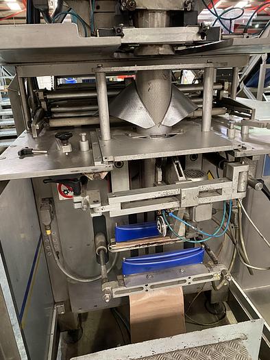 Used ILAPAK VT 3000 with 400mm Jaw and Markem Smart Date Printer YOM-2004