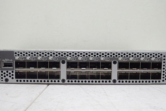 Used HP StorageWorks 8/24 24-Port AM868B San Switch 887111279057
